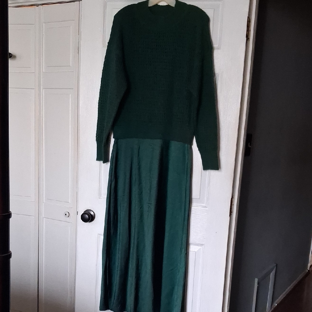 Dark Green Sweater Maxi Dress